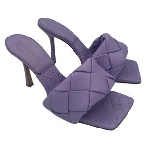 New Bottega Veneta Lido Heeled Leather Square Toe Sandals EU 39/ US 9 Lavender